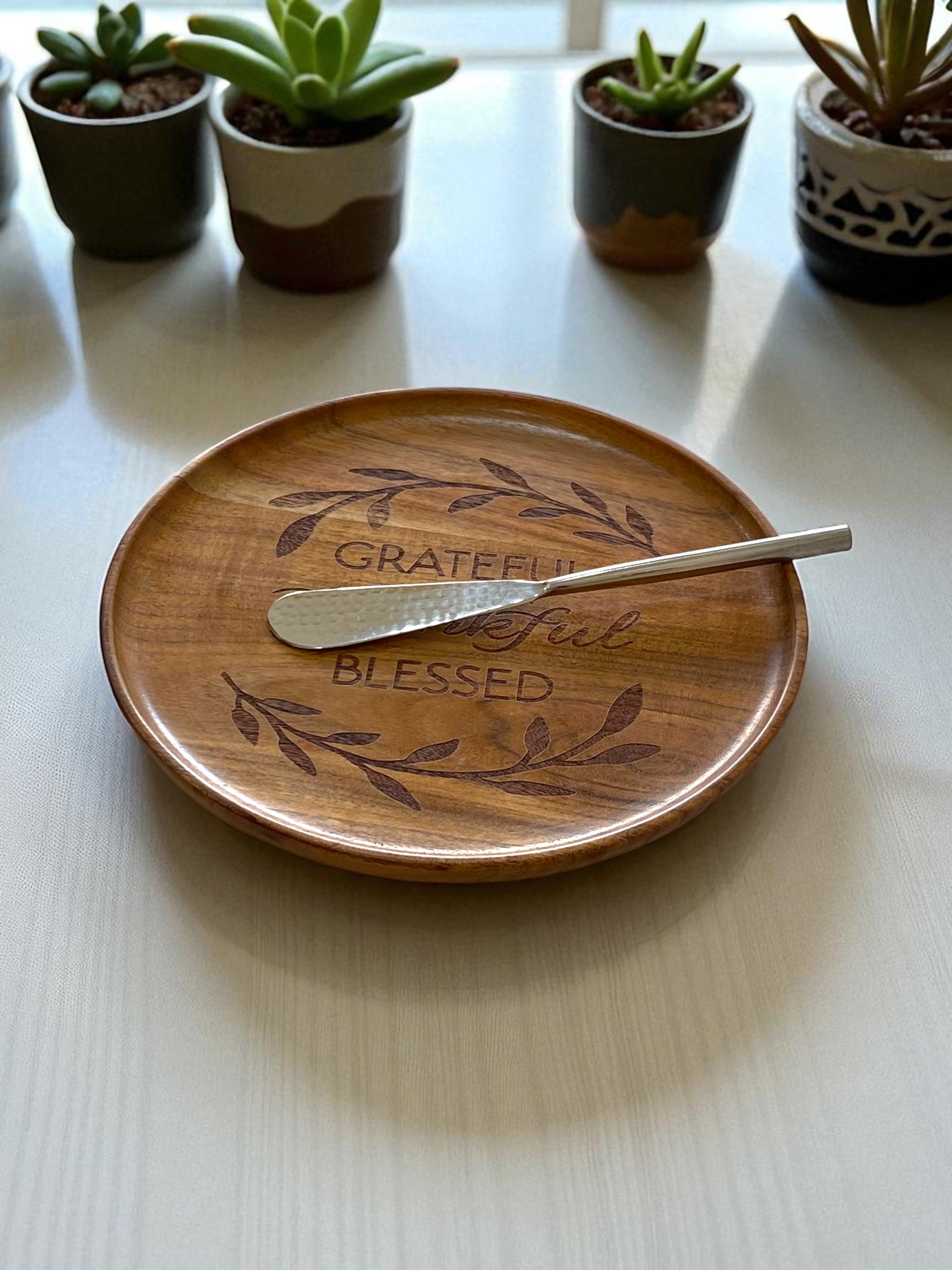 Engraved Wooden Serving Plates Set of 2 Plates – "Grateful Thankful Blessed" | Handcrafted Acacia Wood